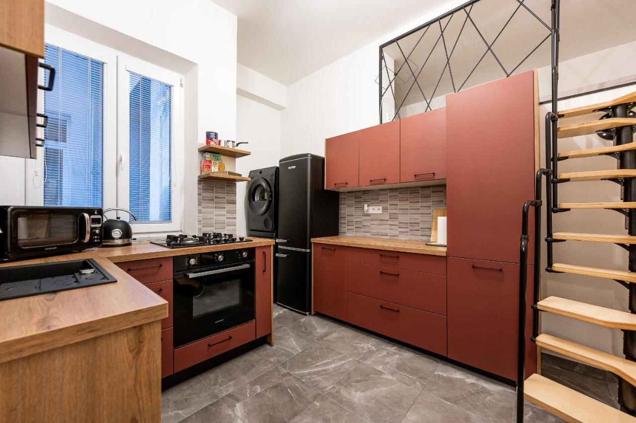Mojmirova Apartment Kosice Center Eksteriør billede